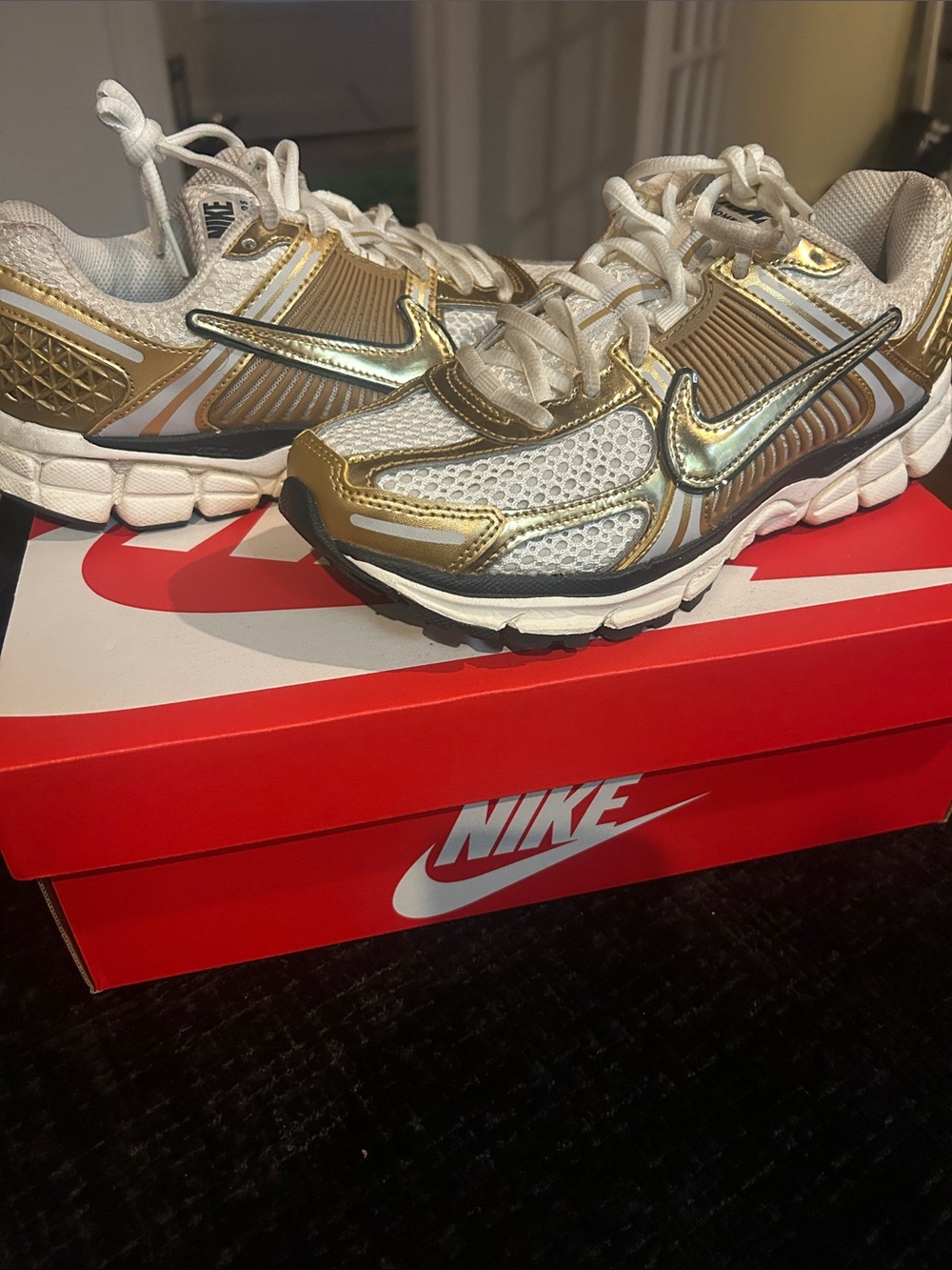 Nike Vomero 5 Gold Metallic Sneakers